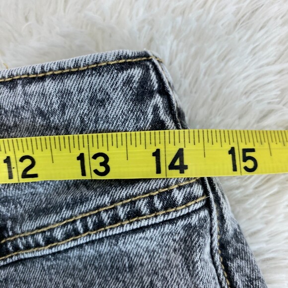 Happy x Nature Womens Gray Acid Wash High Rise Seamed Shorts Size 29 - Picture 8 of 9